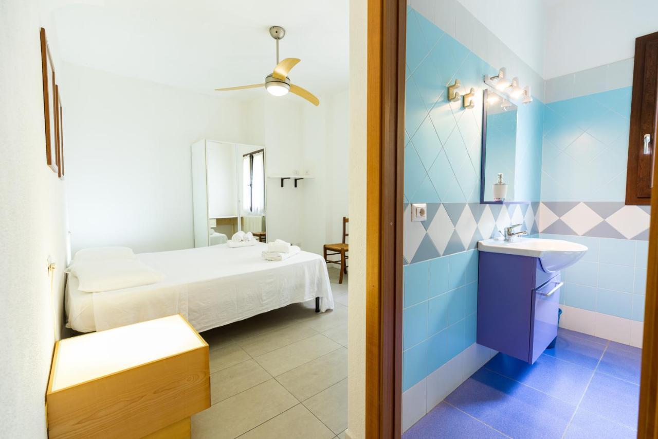 Theo'S Rooms Ольбия Экстерьер фото